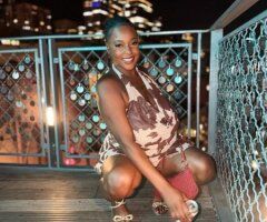 AvaRacks Busty XXL 42GGG Ebony Companion — Elite FaceTime Shows - Image 5