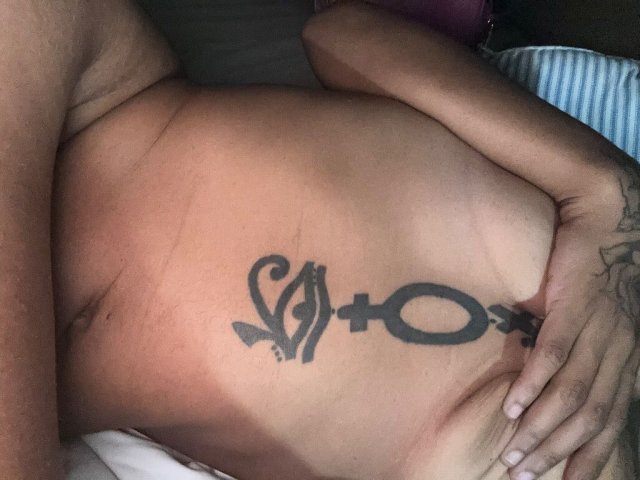 Washington D.C. Female Escort — SE DC Outcalls - 1