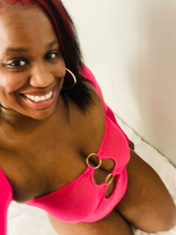 Kiwi  In-Call Encounters in Dallas — No Pimp Services - 1