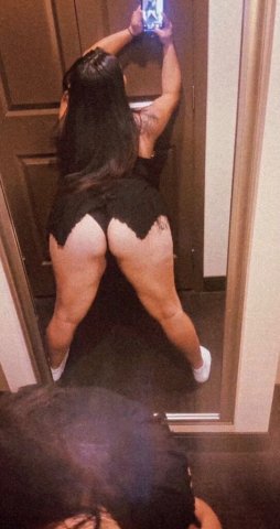 Stormi — Facetime/Google Meet Verification, Dinner Dates & Massages (Orange County) - 1