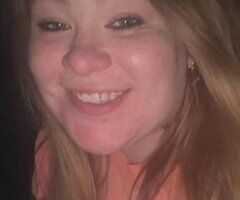 24-Year-Old Blonde, Thick Girl Looking to Meet Men - Image 3