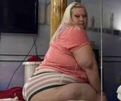 Fort Worth escorts - Discreet Female Escort with Arlington Outcalls — Deposit Required