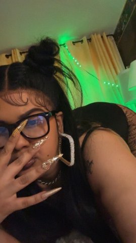 Live FT Shows + X-Rated Content — New York City Brat Experience - 1