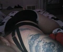 Fun-size Kentucky snow bunny — thick thighs & head service - Image 5