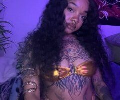 Kansas City escorts - Kansas City MO Female Escort — Feet Fetishes & Dominatrix Services