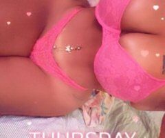 Minneapolis / St. Paul escorts - JASMINE — Upscale Curvy Female Escort (Thick & Hourglass)