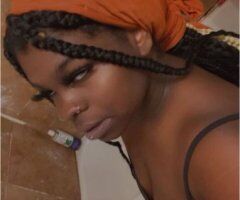 Houston Chocolate-Style Head Special Escort (No Bare) - Image 4