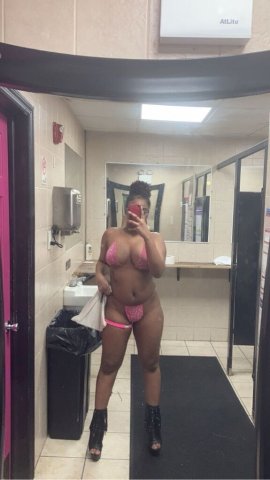 Springfield, Massachusetts Escort — No Full Service BJ, Handjob & Teasing - 1