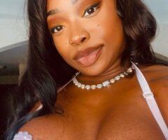 Fantasy — In & Outcall Female Escort (Same-Day With Notice) - Image 2