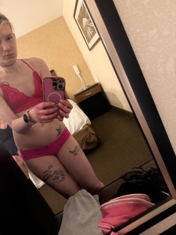 Pretty Pink Pussy Birthday Treat — Blonde 31 Petite Wilmington Incalls/Outcalls - 1