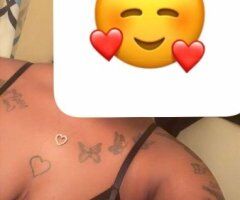 Chicago IL Female Escort — 100$ QV Specials (HHR 160 - 21) - Image 2