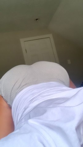 Cleveland Female Escort — Outcall & carplay, transportation provided - 1