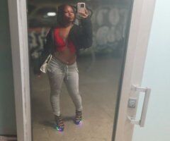 North Bay escorts - North Bay Outcall — Petite Curvy Despoit Required, Wet Play & FeetFinder