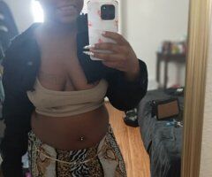 North Bay Outcall — Petite Curvy Despoit Required, Wet Play & FeetFinder - Image 4