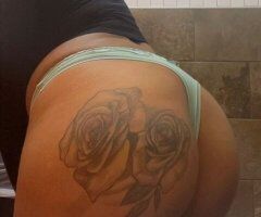 Carla — Tall Curvy Female Escort for Outcalls in San Marco (30) - Image 8