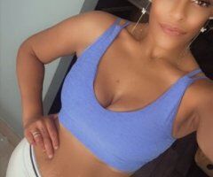 Carla — Tall Curvy Female Escort for Outcalls in San Marco (30) - Image 9
