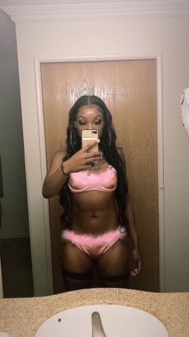 Inland Empire Party Girl Outcall Specials — Lea Scott - 1