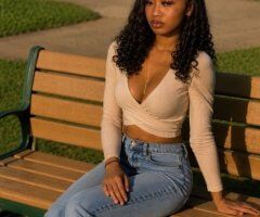 Minneapolis / St. Paul Female Escort — slim, exotic size 21 - Image 2