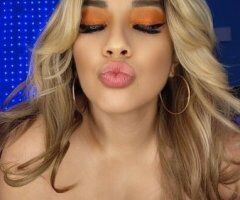 Denton escorts - Denton TX Female Escort — Thick Puerto Rican Mami in Skimpy Outfit