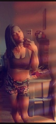 Topeka, Kansas 19-Year-Old Female Escort — Full Service Outcall, Incall & Car Play - 1