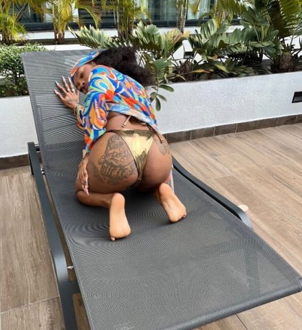 Detroit Female Escort — Outcall Only, No Police/Scams, FaceTime or Duo Verification - 1