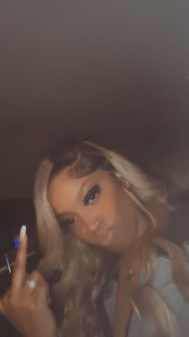 Petite & curvy escort — incall only (cash on arrival) - 1