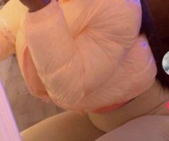 St. Louis escorts - St. Louis Metro Female Escort — Outcalls Only (QV/HHR/HR)