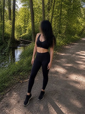 Sienna — Discreet Jersey Shore Female Escort - 1