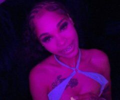 Dallas — Petite Princess Female Escort in Seattle (Incalls & Outcalls) - Image 2