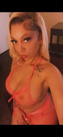 Nicole in Salem, OR — Exotic Mix Italian & Puerto Rican Big Booty Companion - 1