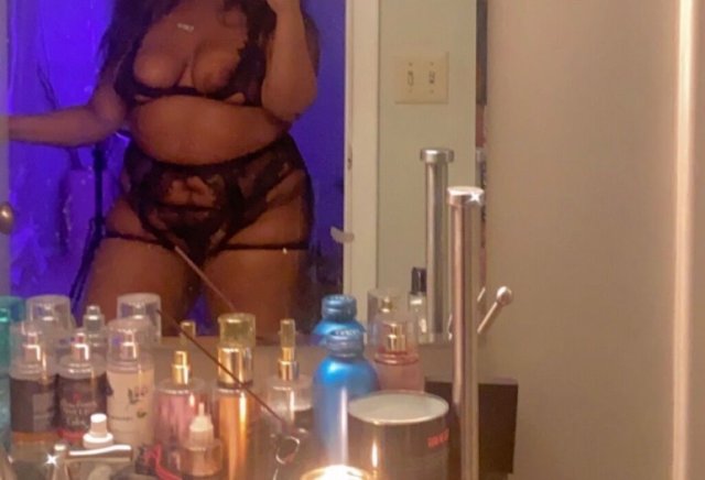 Dayton Female Escort — Wet Pussy Services (Outcalls Only) - 1