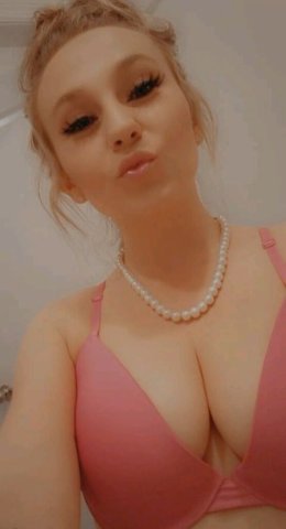 San Francisco Bombshell 420-Friendly Female Escort — BJB, Oral & Anal Incall/Outcall - 1