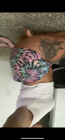 Denton TX Female Escort — QV Car Date Head Special - 1