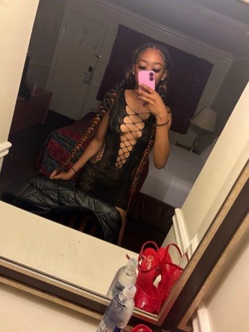 Monterey CA Female Escort — Outcalls & Incalls, Fetish welcome (no GFE/BB) - 1