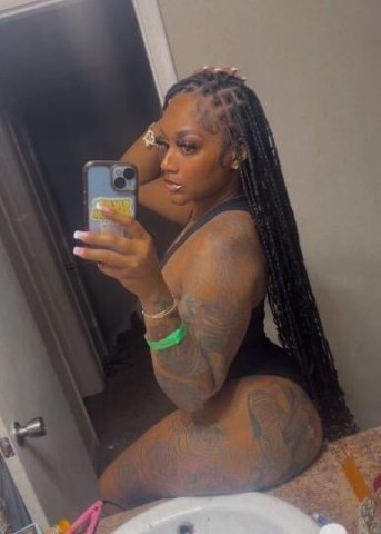 Charlotte NC Female Escort — Incall & Outcall, FaceTime, Foot Fetish - 1