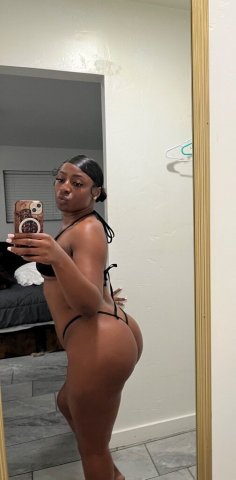 Rose in Goodyear — 5'3 Chocolate Fantasy Female Escort (Cards & Outcalls) - 1