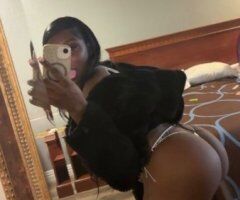 Dallas escorts - Dallas Early-Bird Special — Slim Thick Waist Massage