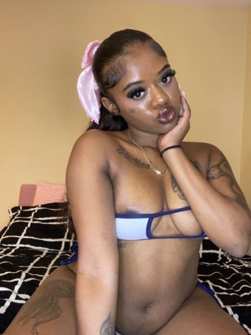 Orange County CA Caramel Slim Thick Escort — massages & dance shows - 1