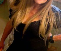 Wichita escorts - April (Blonde) — Mature Outcall Escort in Wichita, KS