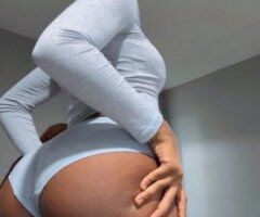 Philadelphia escorts - Philadelphia Incall Female Escort (5'2)