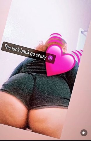 Sacramento Female Escort — FaceTime Verification + QV & HHR Specials - 1
