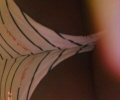 St. Louis escorts - St. Louis Female Escort — Handjob, QV, Head & HHR