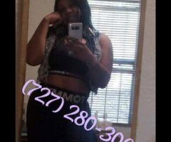 Tampa escorts - Tampa Female Escort — Sweetie doing double with Bestie Mae