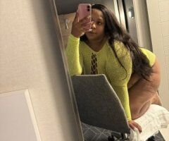 Oakland/East Bay escorts - Kitty — Mixed Mami with big natural booty (San Leandro)