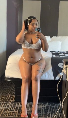 27-Year-Old FaceTime Show & Pics/Videos (Incall/Outcall/Car Fun) - 1