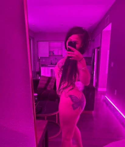 San Fernando Valley Female Escort — In-calls & outcalls (incalls and outcalls) - 1