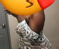 St. Louis escorts - Chocolate Fantasy (25) — Thick Escorts Offering Handjobs, Truckers + Kinks