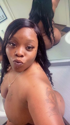 Madison WI Escort Malaysia — weekend GFE style with cat play - 1