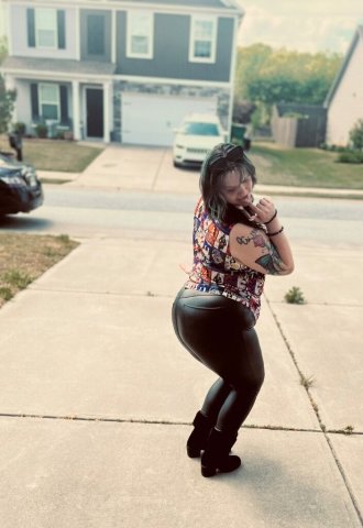 Greenville Sugar Baby — Kaee for private connection, arm candy & late-night cuddles - 1