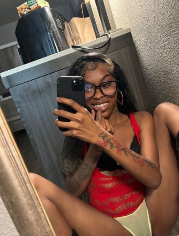 Petite Ebony Outcall + Car Fun • Sacramento Area - 1